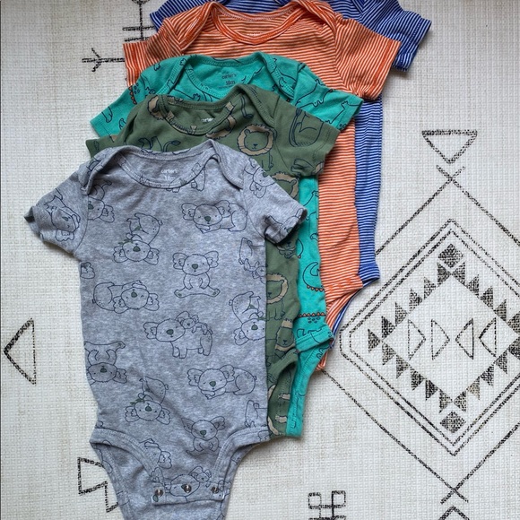 Boys carters summer bundle - Picture 3 of 4
